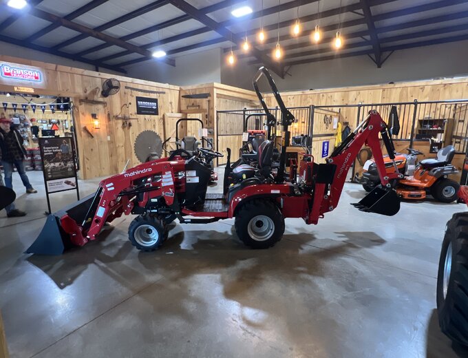 Mahindra Tractors | Buy Mahindra 1120 W/Backhoe Online