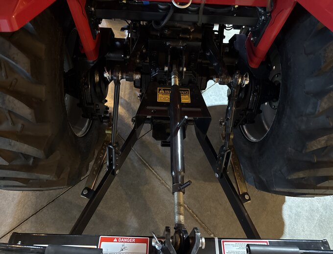 Mahindra Tractors | Buy Mahindra 1626 (SHUTTLE) Online