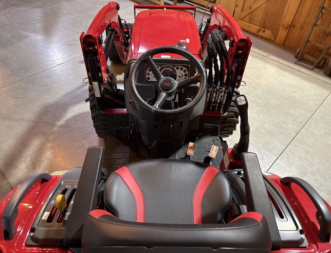 Mahindra Tractors | Get Price for Mahindra 1626 (HST)