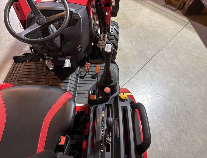Mahindra Tractors | Mahindra 2123 w/ Backhoe For Sale Near Me